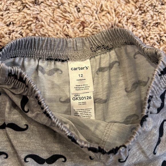 NWOT Carter’s brand baby boy’s pajama set size 12 months - Picture 7 of 7